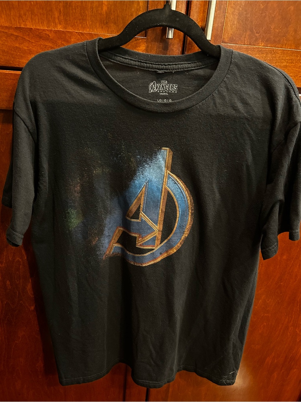 Marvel Black Avengers Logo Short Sleeve Tee Size: Large